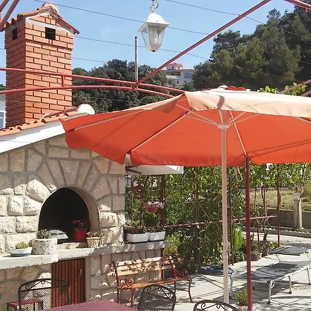 Appartement With Parking Space - Donja, Rab - 11237 *
